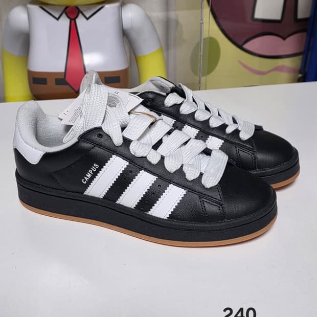 아디다스 캠퍼스 00s 블랙화이트