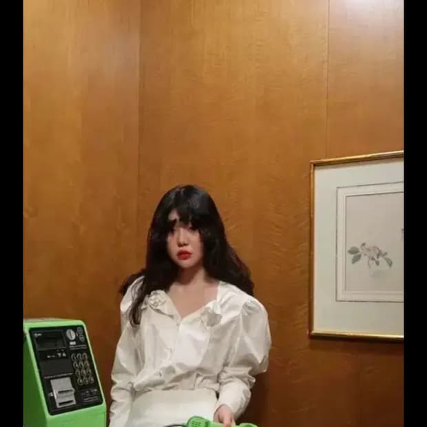 프레클 two rose puff blouse