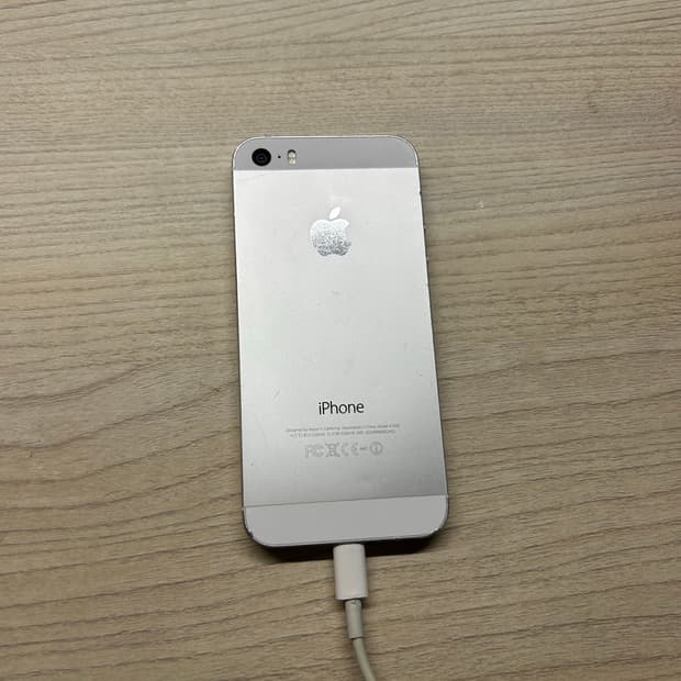 아이폰 5s 실버