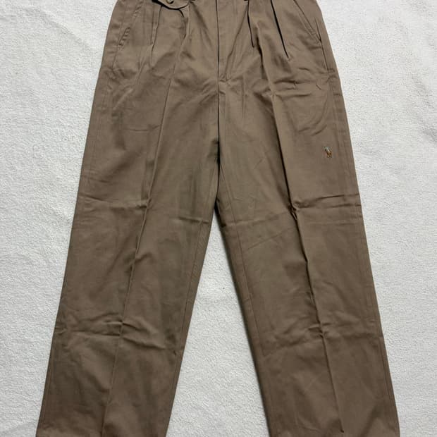 [28]폴로 랄프로렌x빔즈 코튼 트윌 투플리츠 빅치노 팬츠(카멜 베이지)