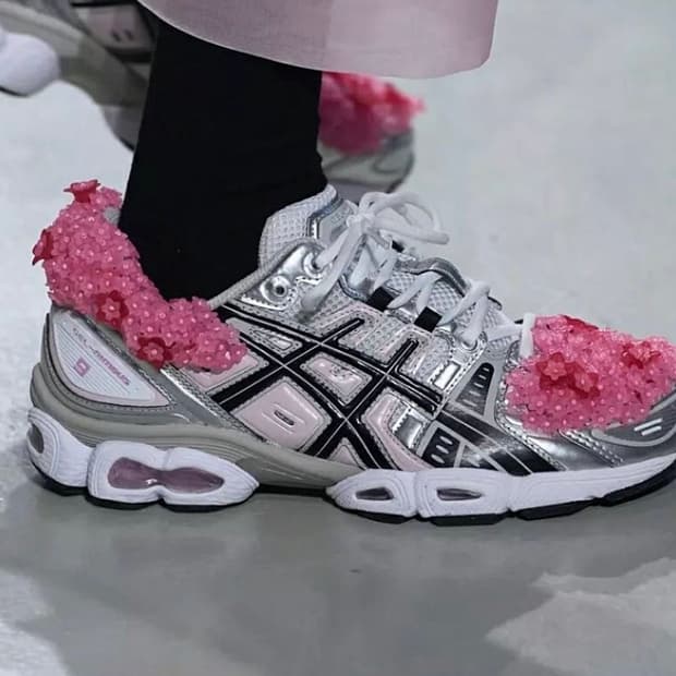 아식스 젤 님버스 9 화이트 블랙 250