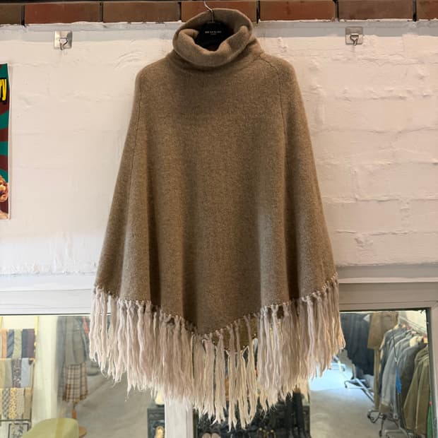 Ray Beams 울 니트 판초 스웨터