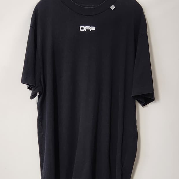 오프화이트 정품 블랙 반팔 티셔츠 S (100-105)