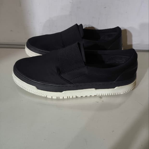 39 260mm 발렌티노 슬립온 스니커즈 블랙