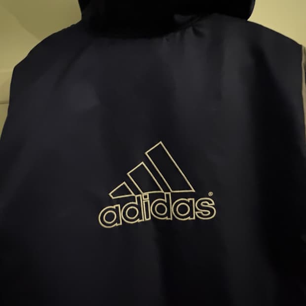 아디다스 ( man - s ) 폴리 빅로고 배색 후드집업 셰르파 점퍼 