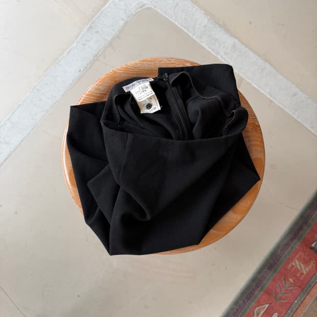 엠포리오 아르마니 울 스커트