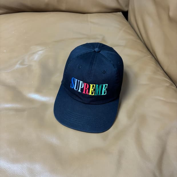 슈프림 6패널 볼캡 모자 멀티 컬러 로고 블랙