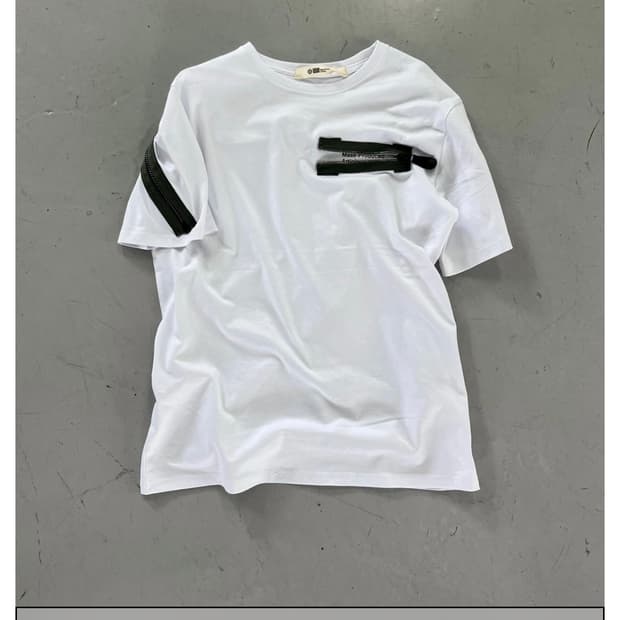 플라스틱프로덕트 ZIP INSTRUMENT T-SHIRT 01 WHITE