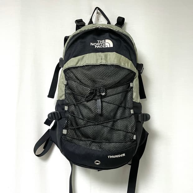 노스페이스 소형 립스탑 나일론 배낭 백팩 12L _ 라이트카키