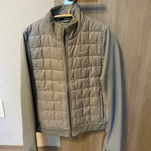 나이키 써마핏 러닝 자켓 여성 미듐