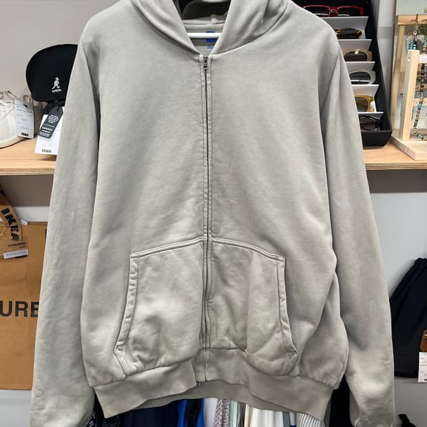 [105] YZY 이지갭 후드집업 그레이 