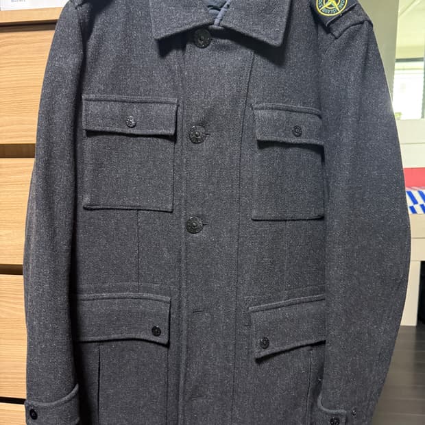 스톤아일랜드 울 필드 자켓 내피 탈부착형