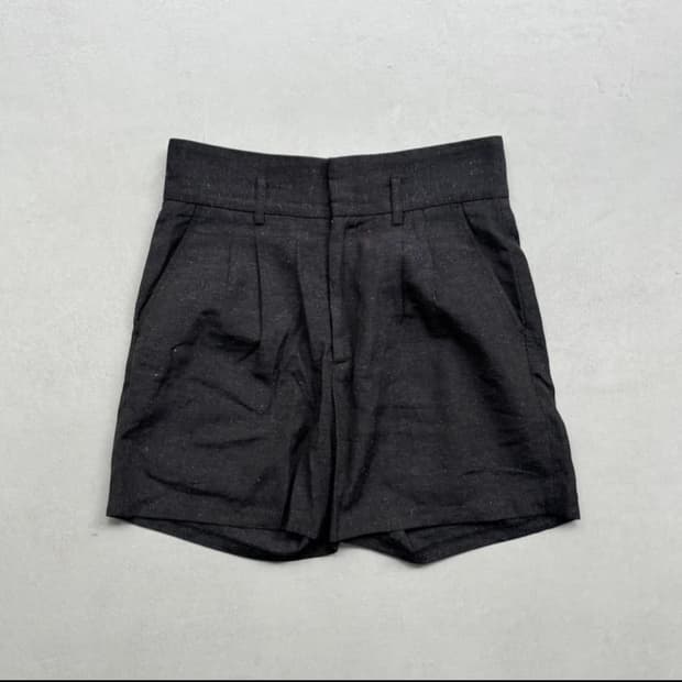 토가 비릴리스 쇼츠