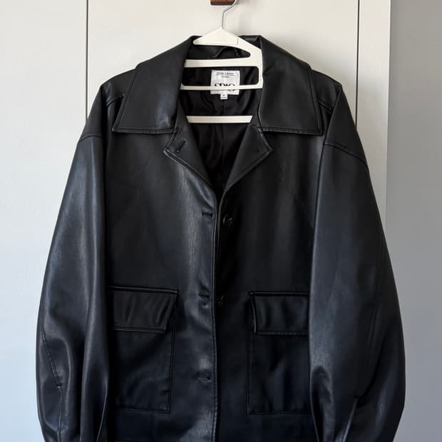 스파오 블랙 레더자켓 여성 M