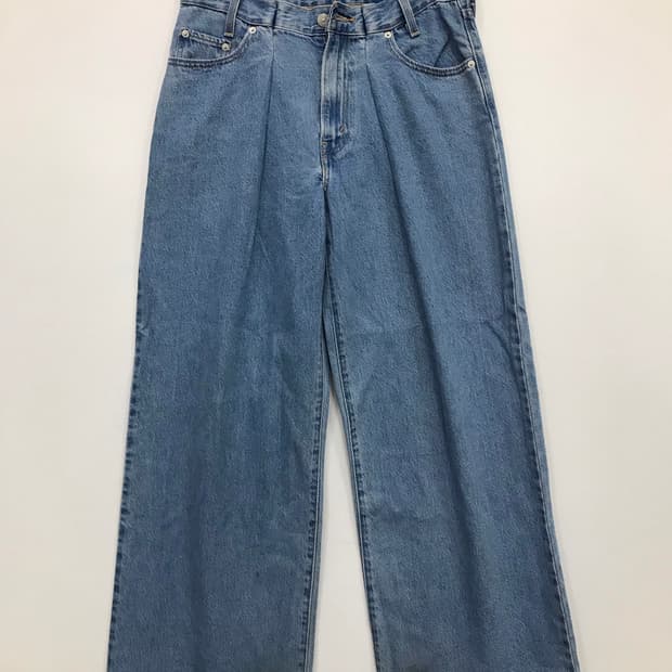 리바이스 핀턱 데님