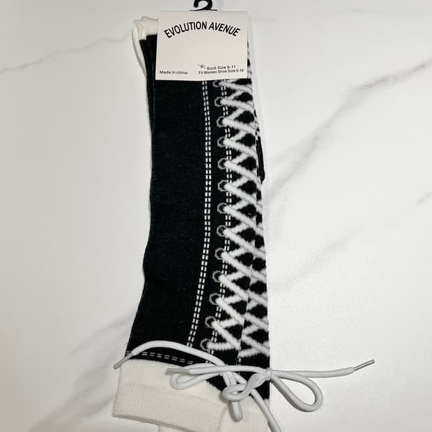 레이스업 블랙 양말 유니크 니삭스