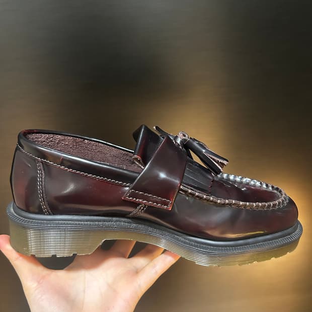 닥터마틴 아드리안 체리레드 240