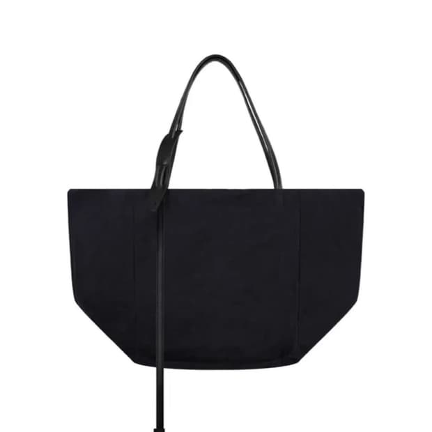 Xlim ep.7 synopsis 01 bag black