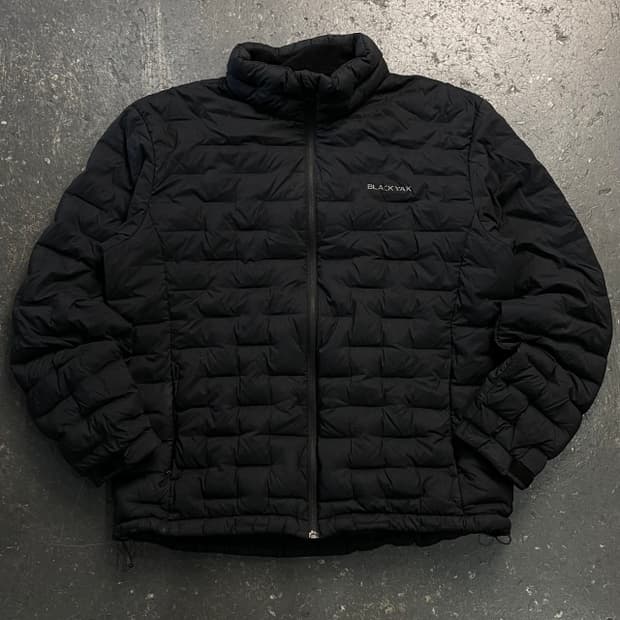 105 블랙야크 경량패딩 