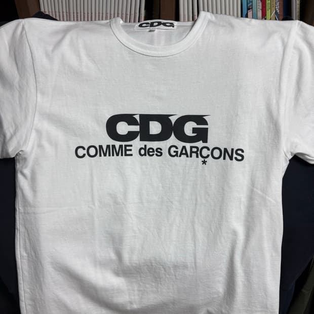 꼼데가르송 CDG 반팔 M