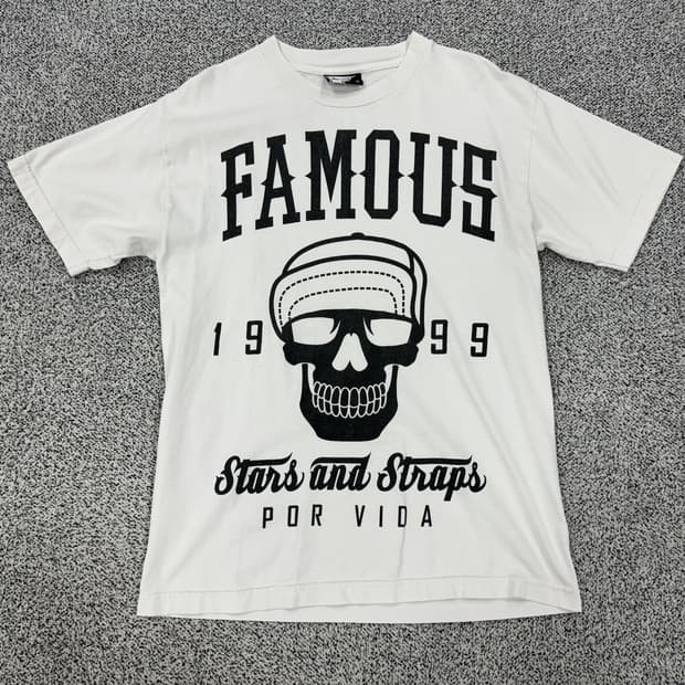 Famous Star and Straps 90s 티셔츠