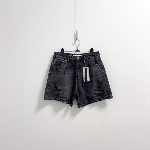 르수기 아뜰리에 자수 데님 쇼츠