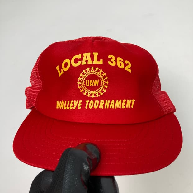 80s Trucker Hat (red)