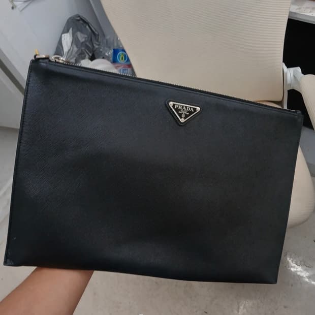 프라다 사피아노 클러치