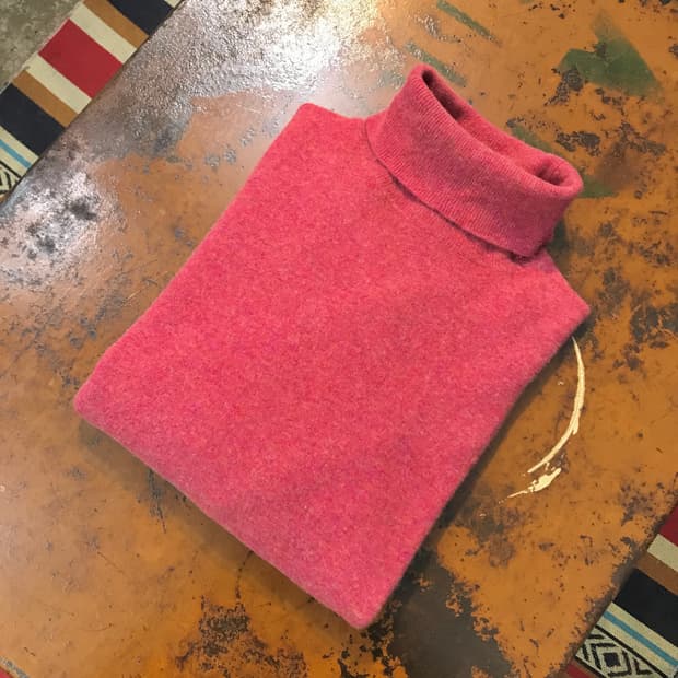 Italy 베네통 인디 핑크 울 터틀넥 니트 남상 110 여성 오버핏