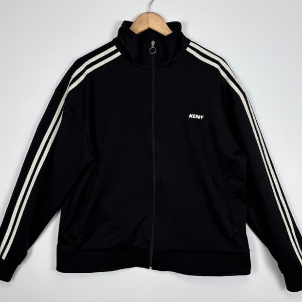 널디 클래식 NY 트랙탑 져지