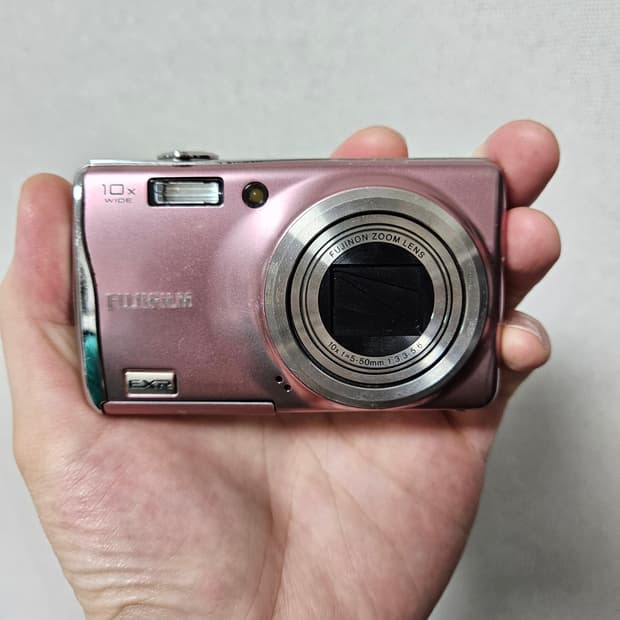[아일릿 원희 디카] 후지필름 파인픽스 F70EXR 핑크 FINEPIX