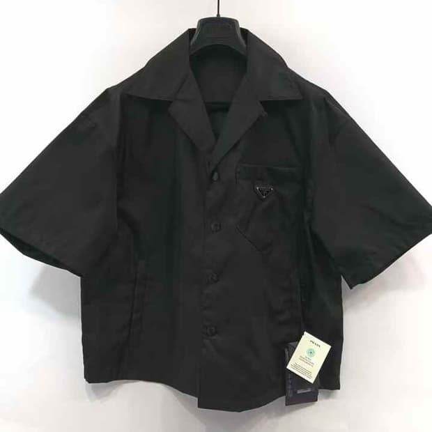 [프라다 나일론 반팔셔츠 XXL] - 새제품