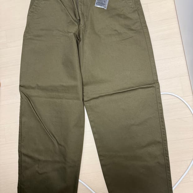 유니클로 와이드 치노 다크브라운 79