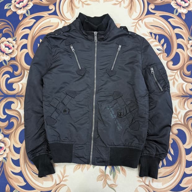 알파인더스트리 스탠실 봄버자켓(짧은 기장)