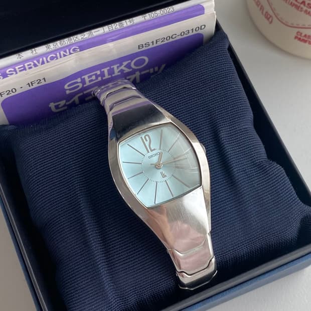 Seiko 세이코 lk 루키아 쉘 실버 사파이어