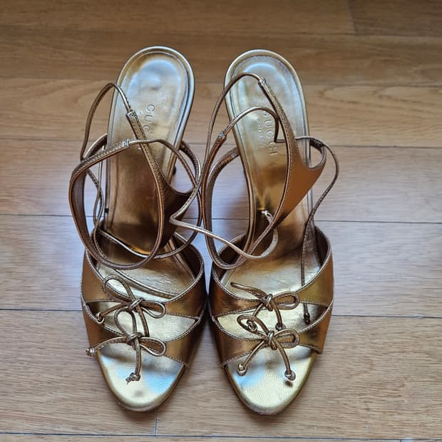 구찌 샌들 36C 굽10cm