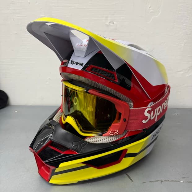Supreme x Honda x Fox Racing V1 Helmet