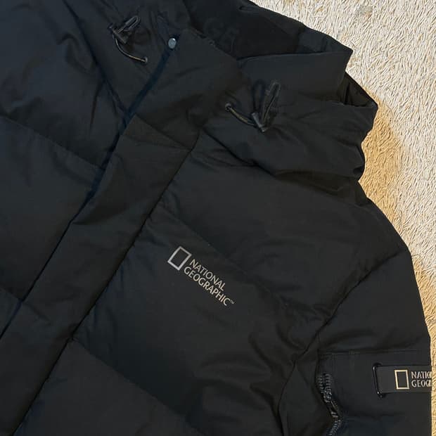 내셔널지오그래픽 새턴 구스다운 롱패딩 블랙