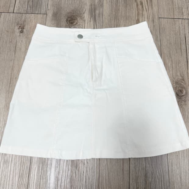 8seconds 미니스커트