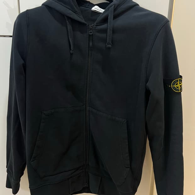 23fw 스톤아일랜드 후드집업 M