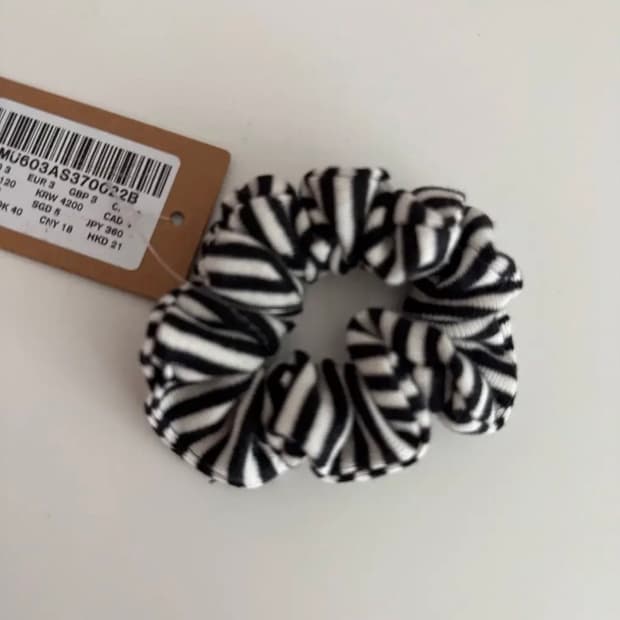 브랜디멜빌 스트라이프 스크런치