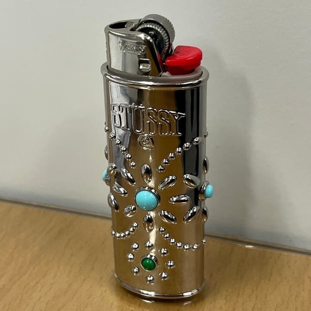 스투시 메탈 라이터 케이스