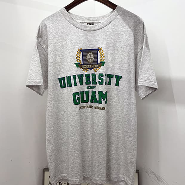 90'S Tech Styles Sportswear (L)