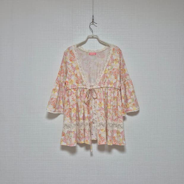 [예약중]리즈리사 Chambre a couche 로브가디건입니다♡♡