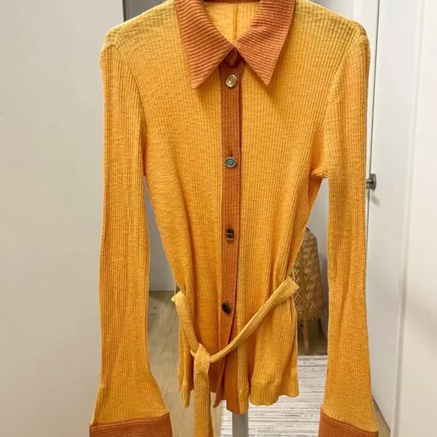 레지나표 니트셔츠