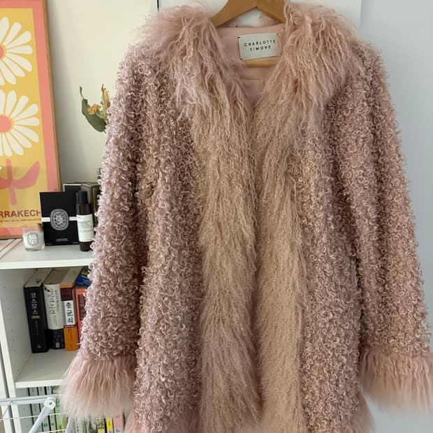 charlotte simone 퍼코트 핑크