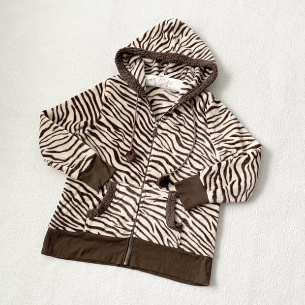 라떼갸루 지브라 폼폼이 후드집업