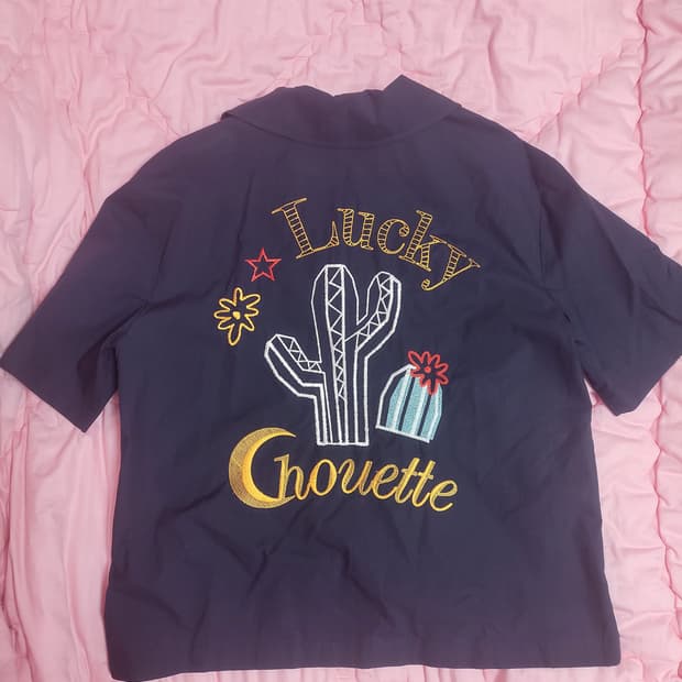 급처상태좋음!럭키슈에뜨 귀요미 반팔 블라우스 자켓 셔츠 36사이즈