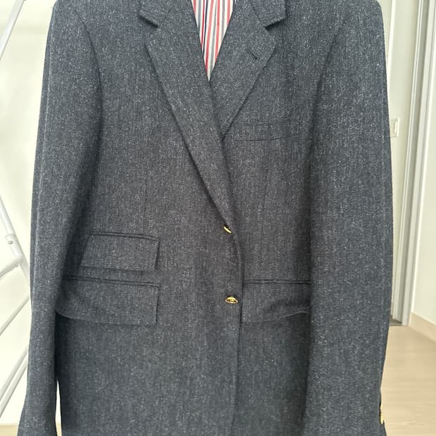 톰브라운 자켓 3사이즈 오버핏