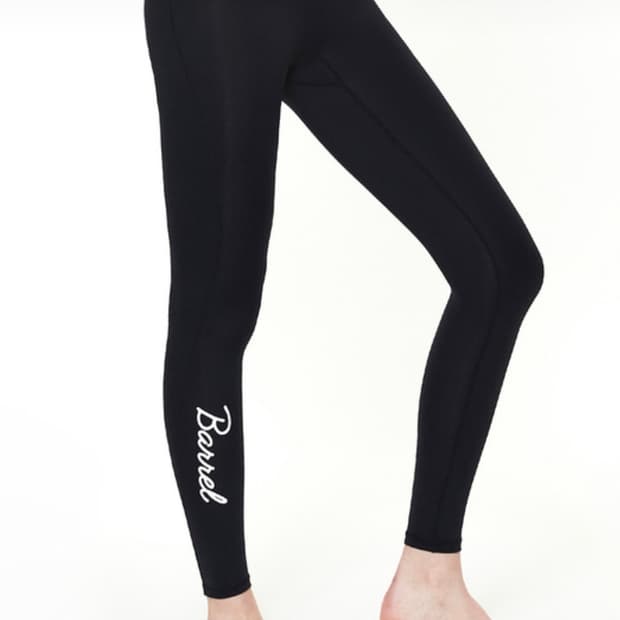 (새상품) 배럴 우먼 베이스 워터 레깅스 블랙